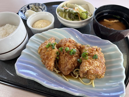 昼食の写真