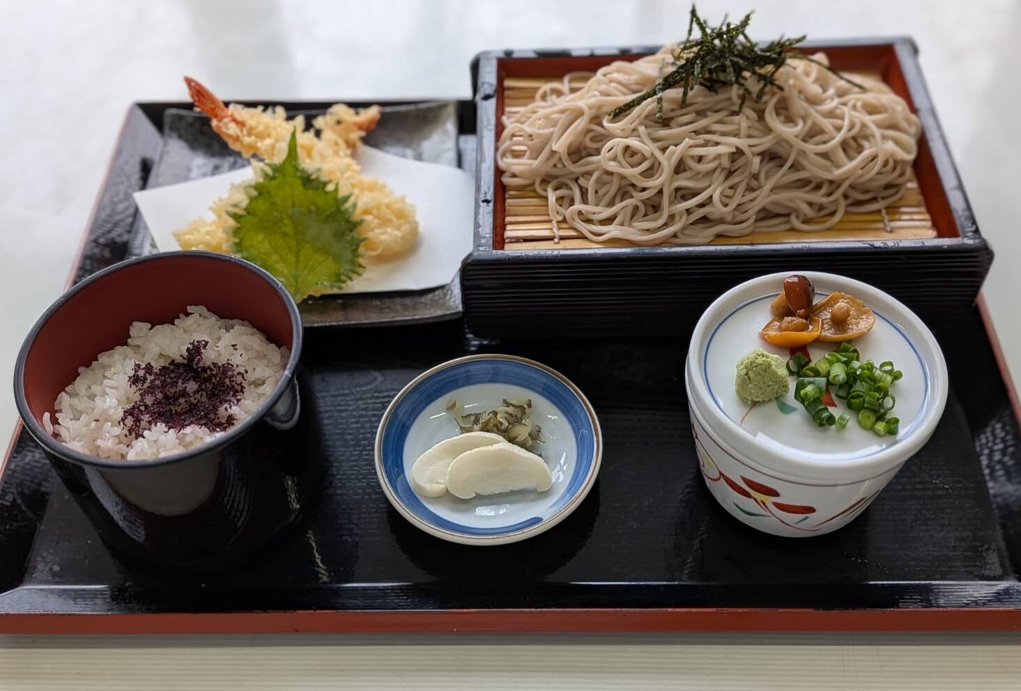 昼食の写真