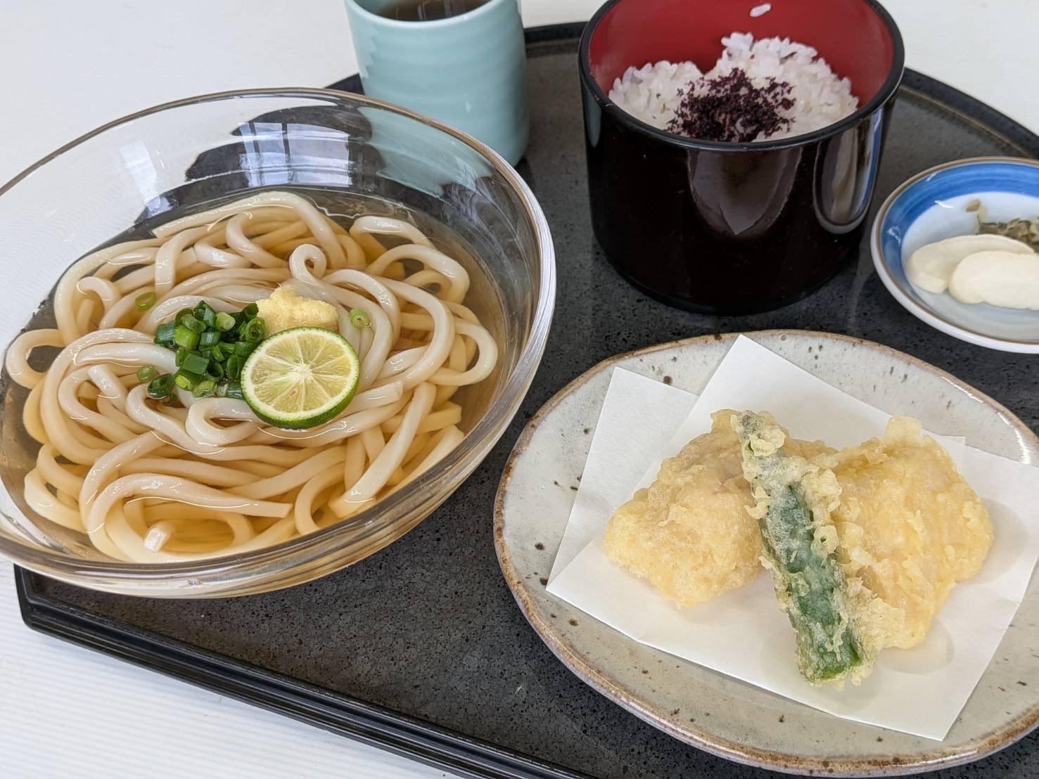 昼食の写真